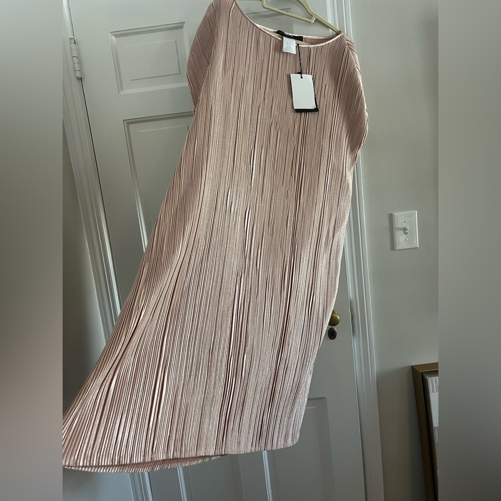 Marina Ronaldi Light Mauve 3/4 length dress with cap sleeve - new with tags